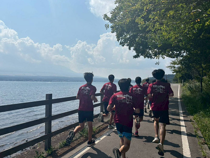 早稲⽥⼤学ホノルルマラソン完⾛会 C